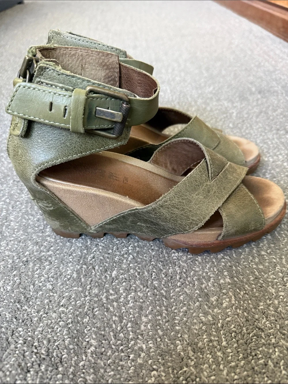 Women's Olive Green Crisscross Ankle Strap Sandals